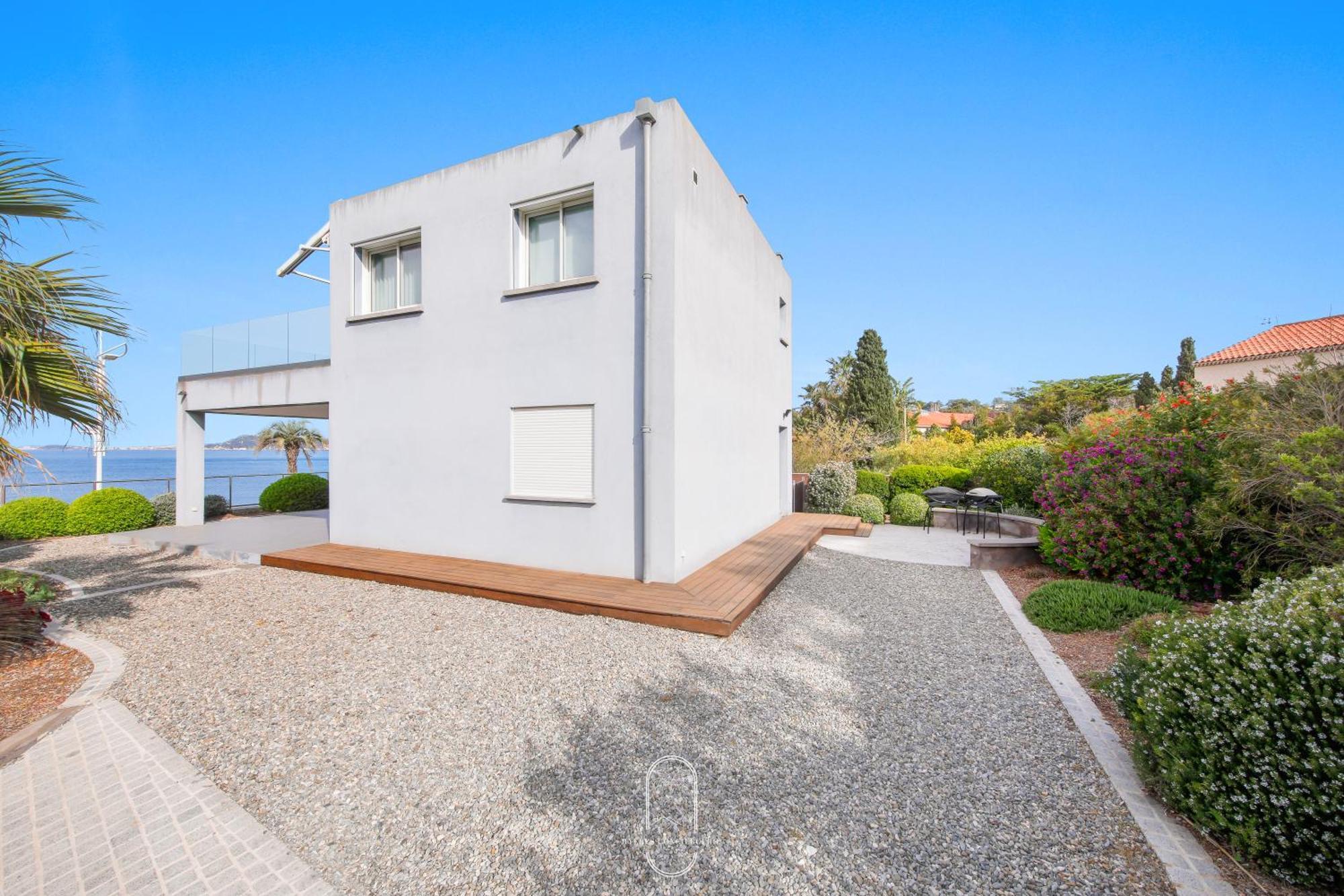 Villa Antoine Appartement Rdj Vue Mer Clim Wifi Parking Plage 50M La Garonne Le Pradet Εξωτερικό φωτογραφία