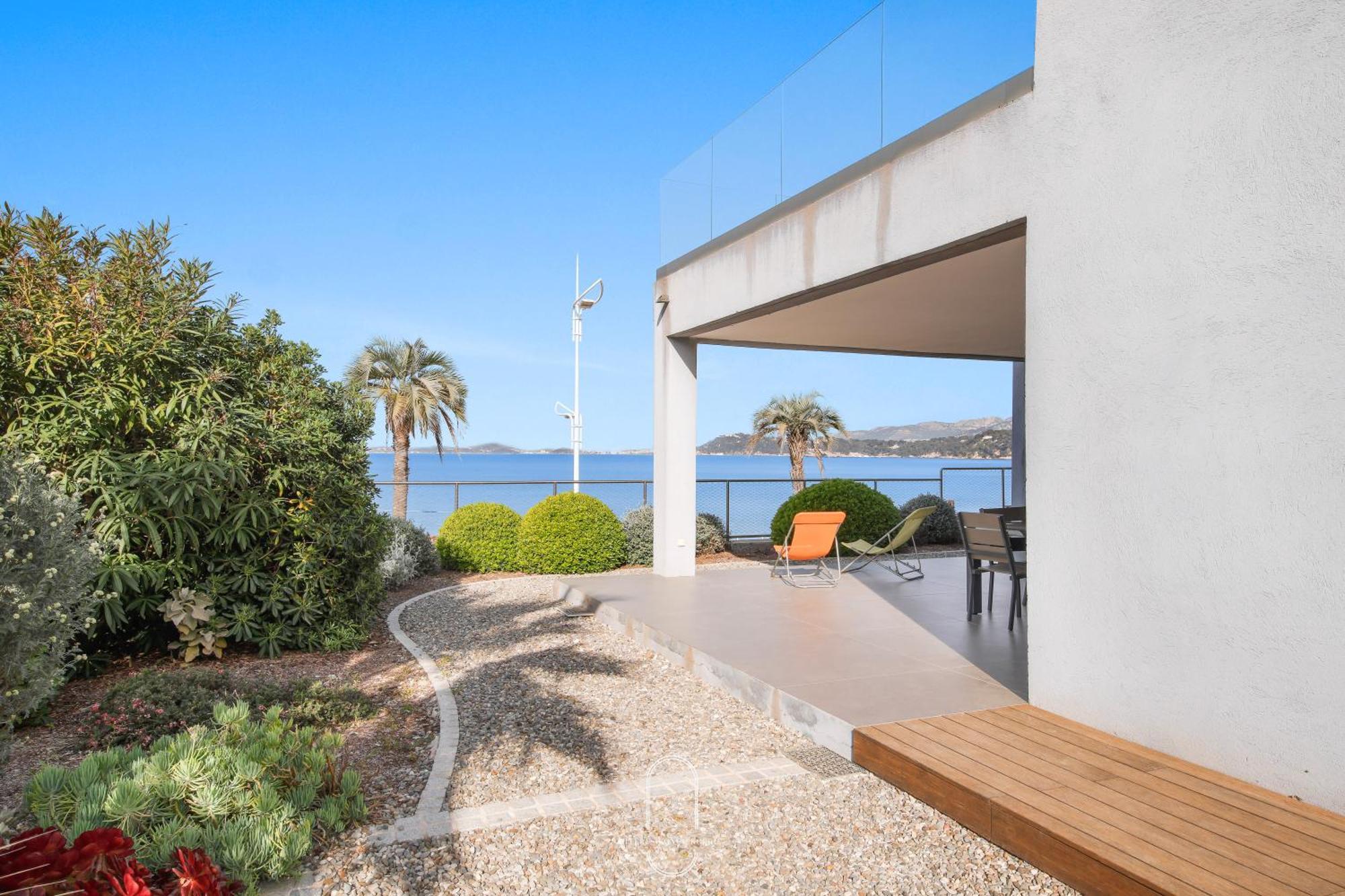 Villa Antoine Appartement Rdj Vue Mer Clim Wifi Parking Plage 50M La Garonne Le Pradet Εξωτερικό φωτογραφία