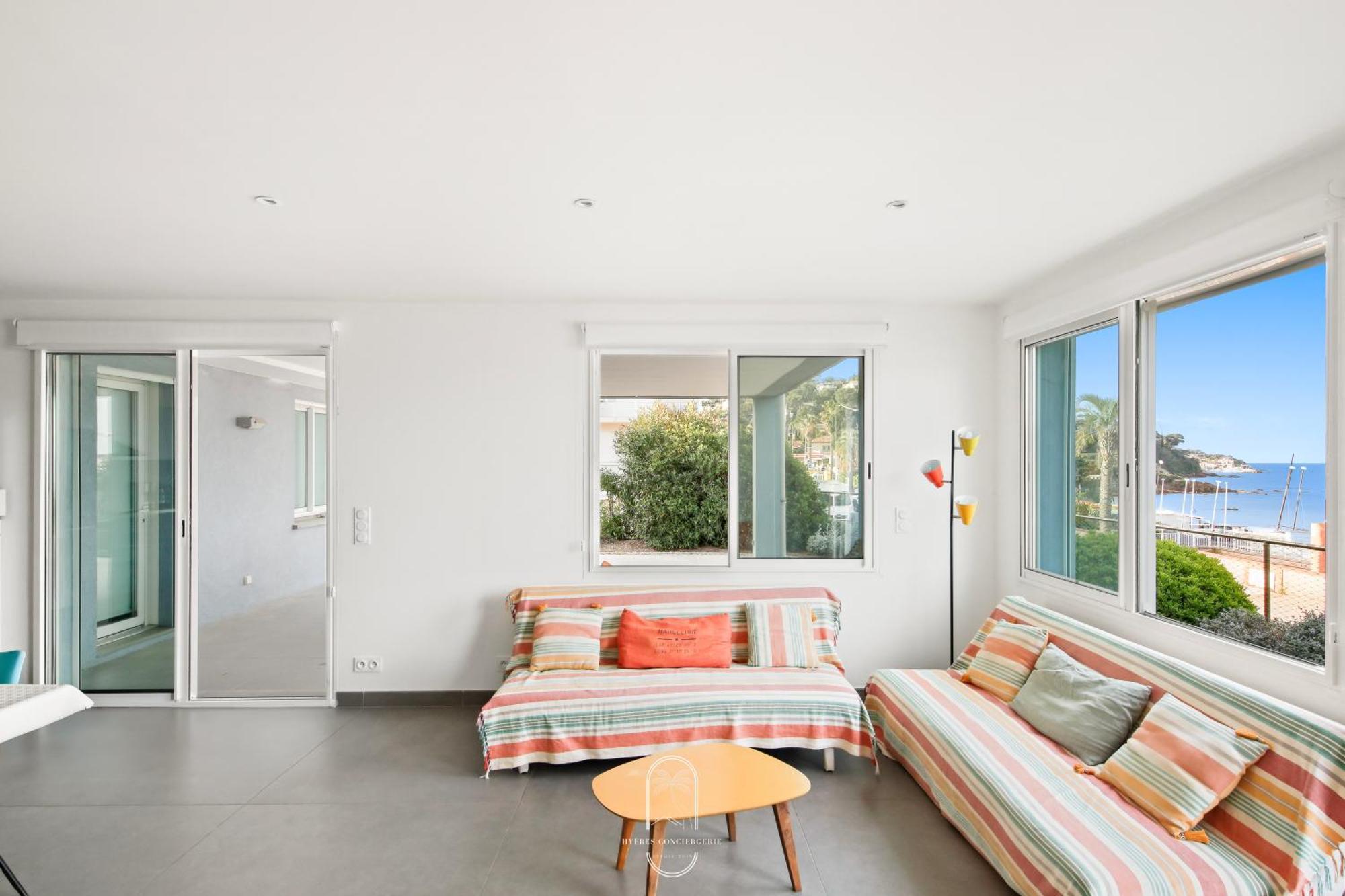 Villa Antoine Appartement Rdj Vue Mer Clim Wifi Parking Plage 50M La Garonne Le Pradet Εξωτερικό φωτογραφία